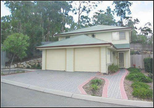 Brisbane's Best Indooroopilly Hotel *