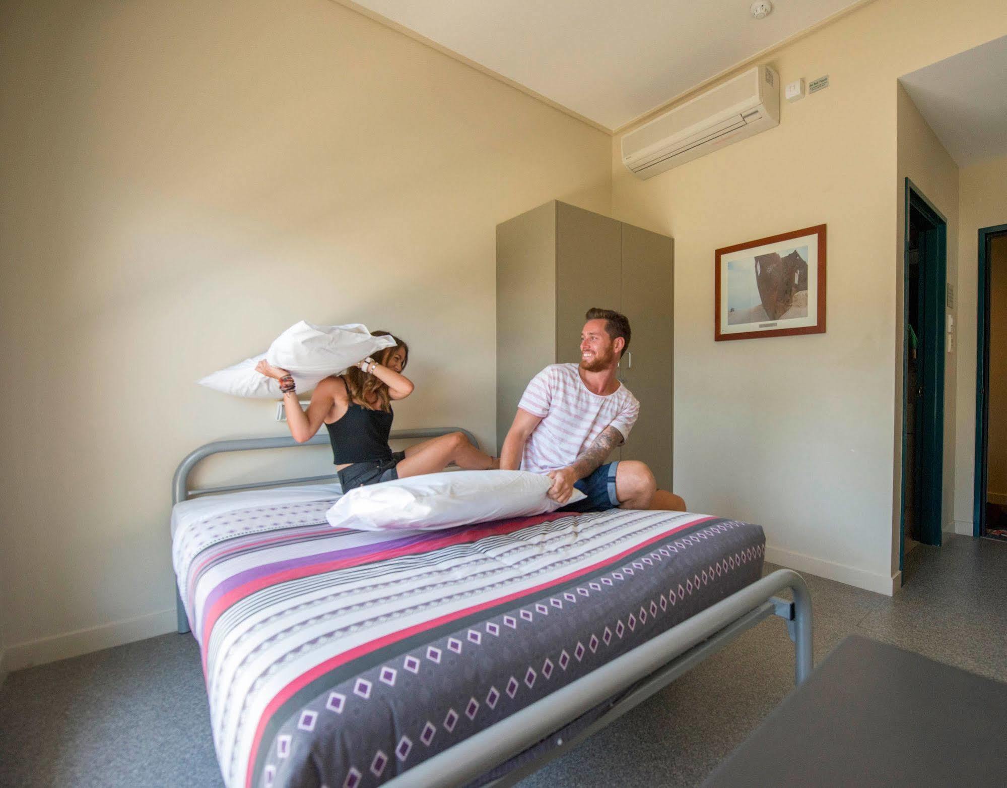 Yha * Brisbane