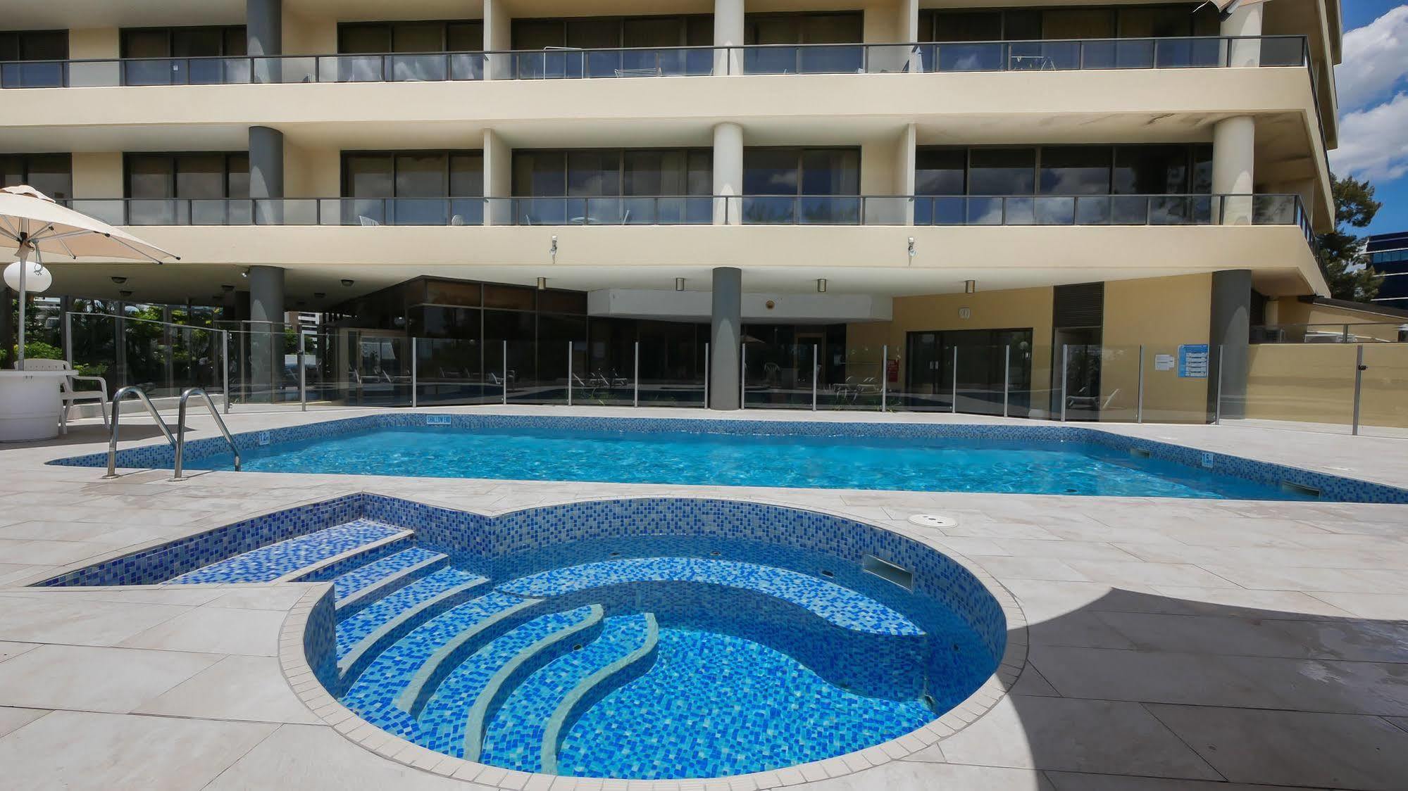 Aparthotel Summit 4*