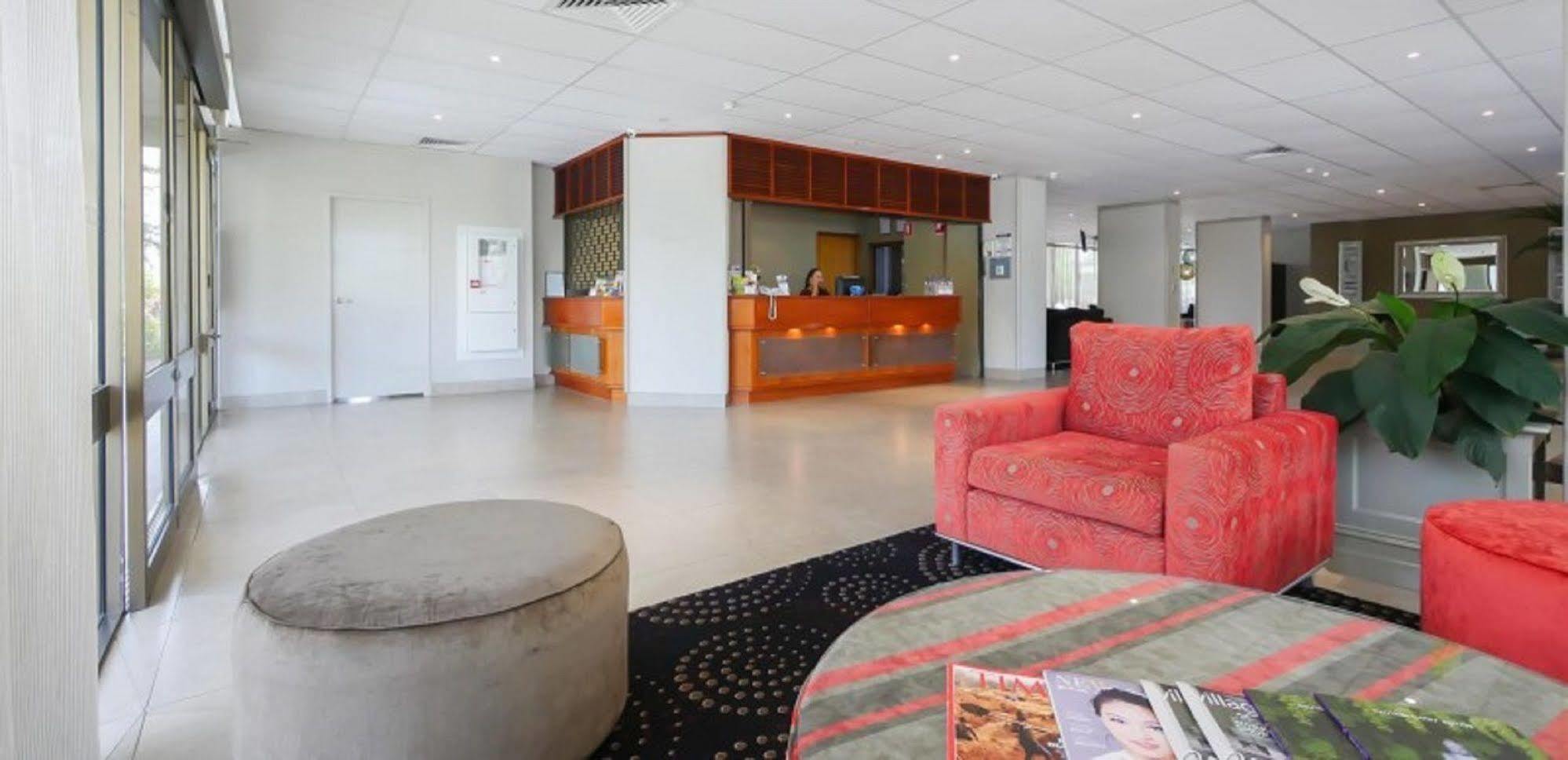Aparthotel Summit