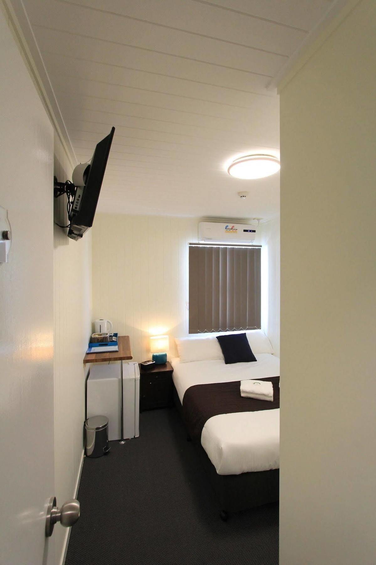 The Cliff House 3*