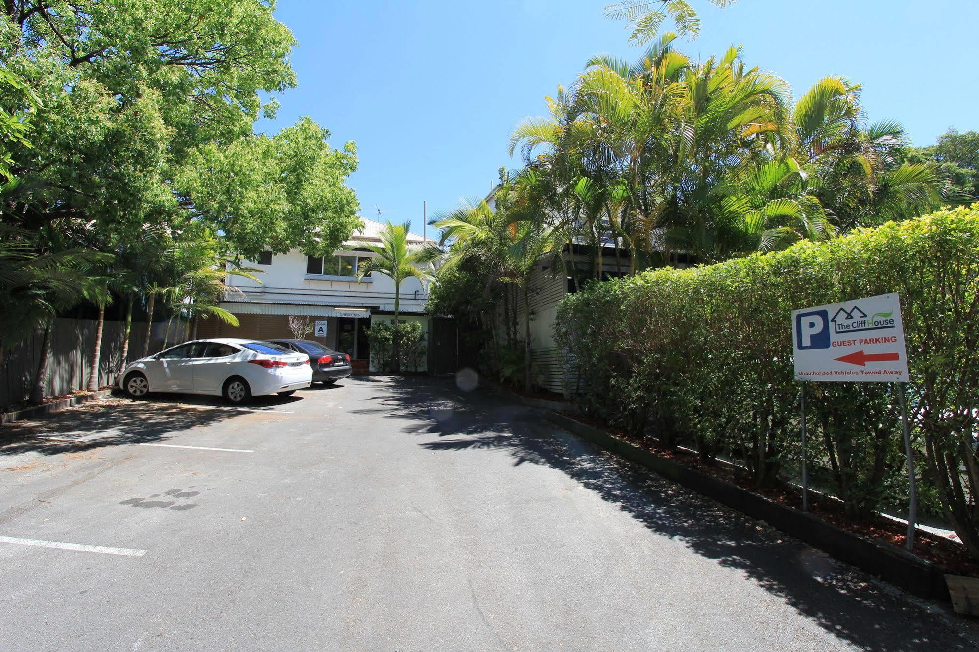 Motel The Cliff House 3*