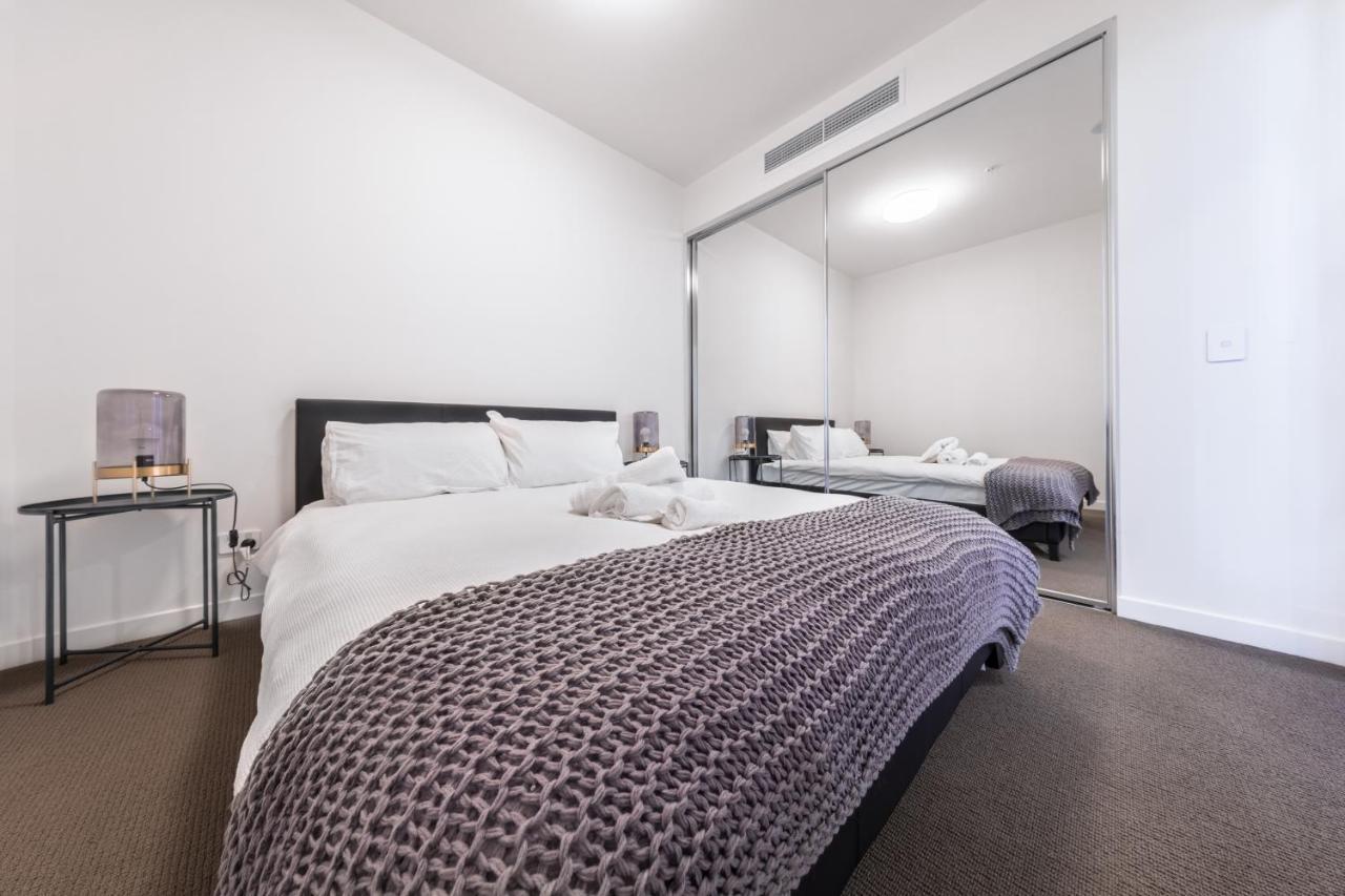 Lucid South Apartment *