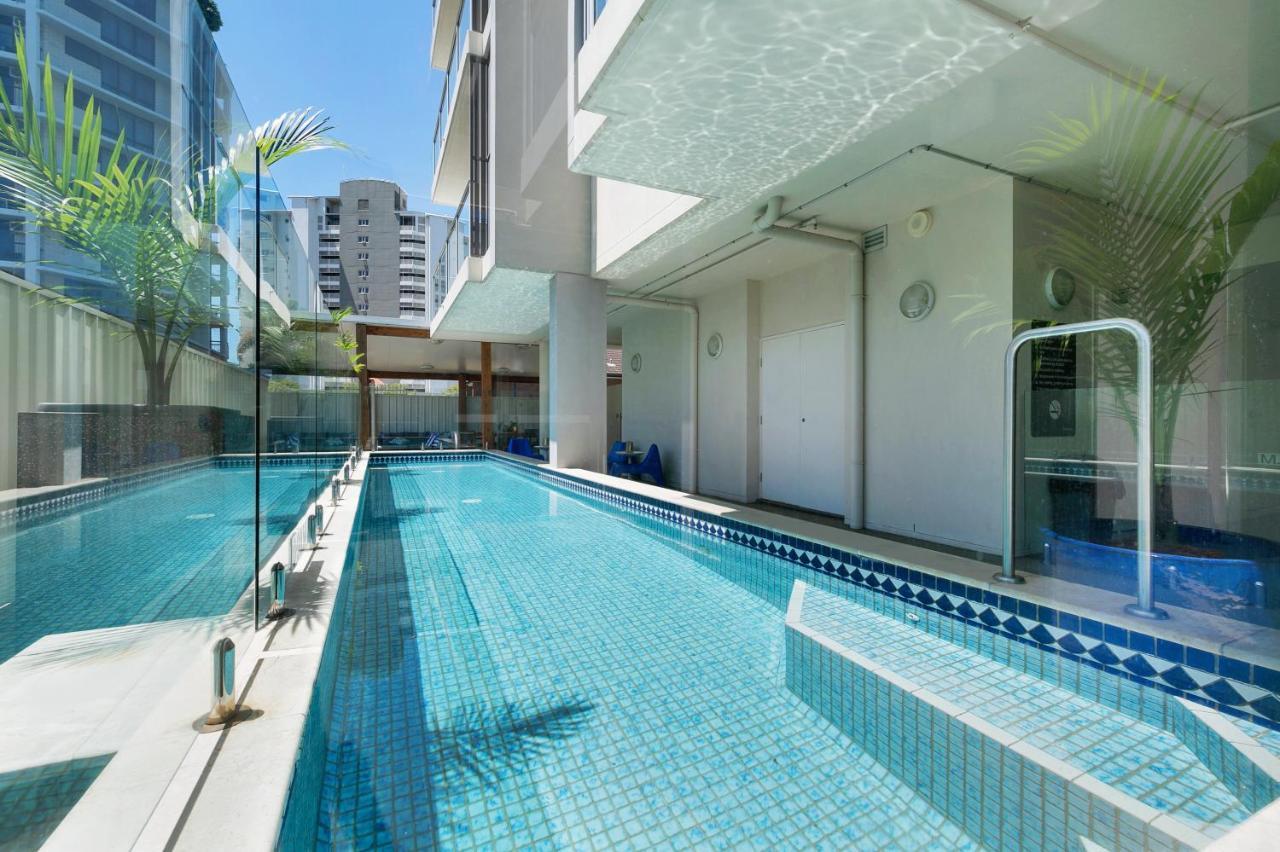 Quest South Aparthotel 4*
