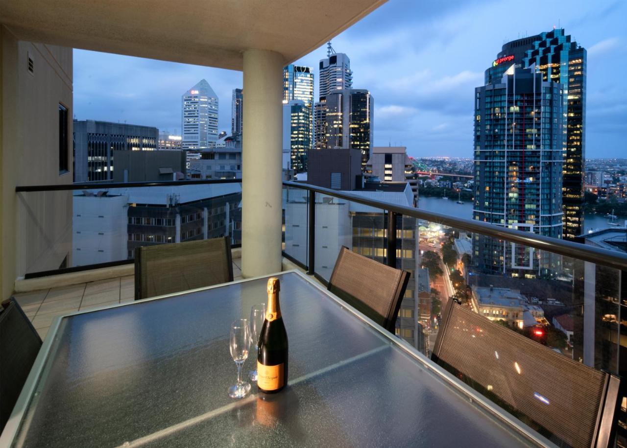 Aparthotel Quest River Park 4*