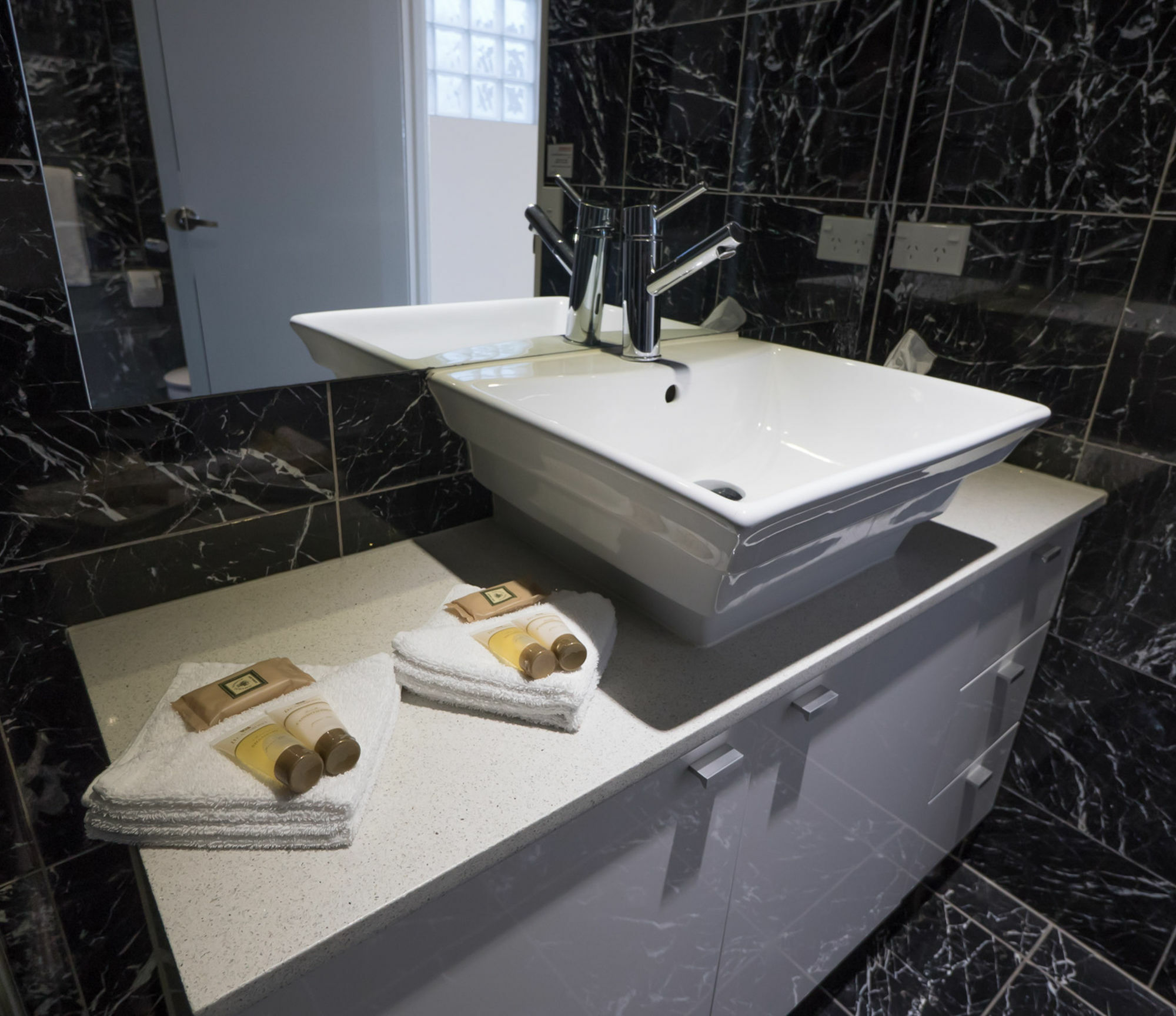 Aparthotel The Chermside 4*