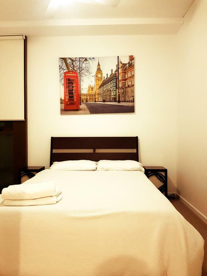 Aqua Newstead Apartment *