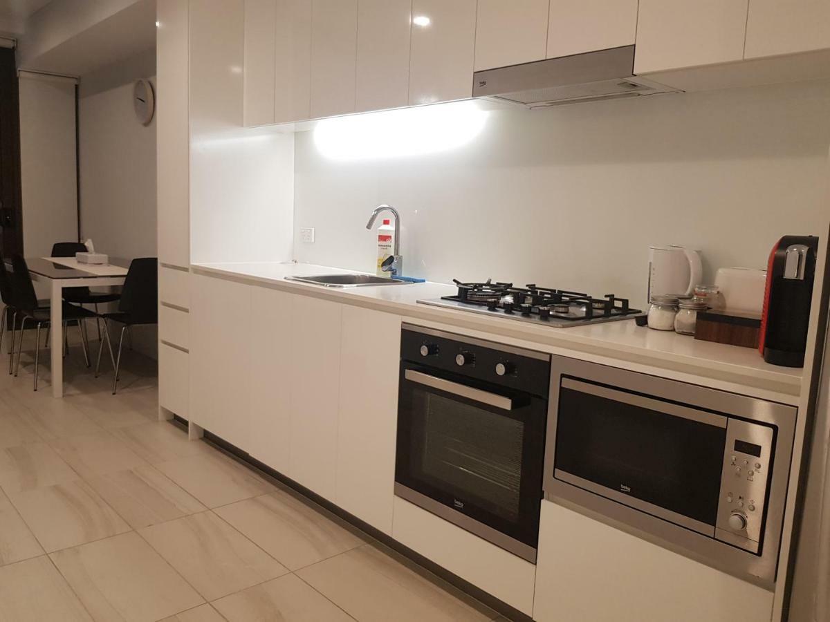 Aqua Newstead Apartment *