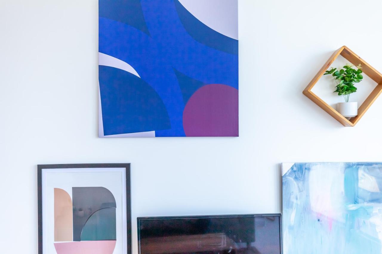 Bed & Breakfast Airtrip On Margaret Street In Cbd 3*