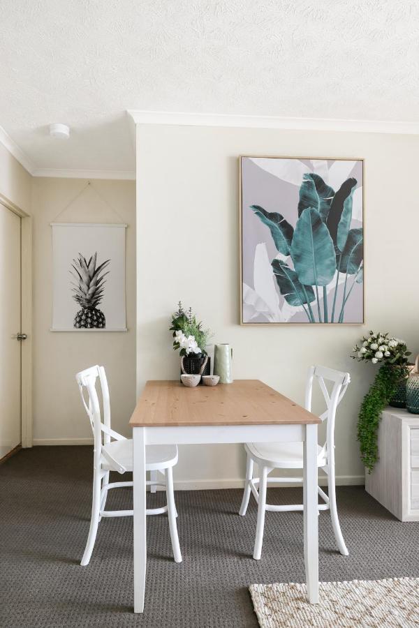 Sunny Poolside Retreat In The Heart Of The Valley * Brisbane