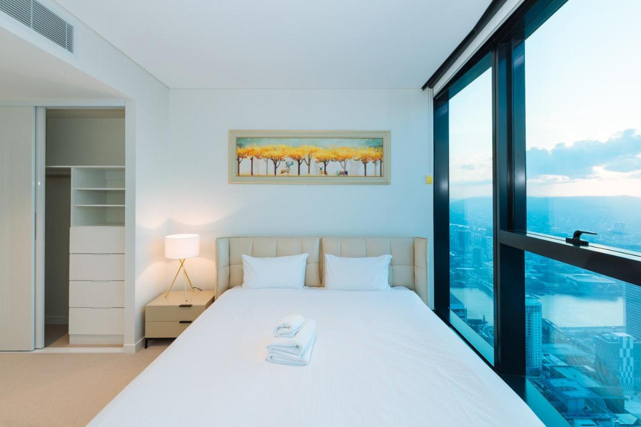 Airtrip On Margaret Street In Cbd Bed & Breakfast Brisbane