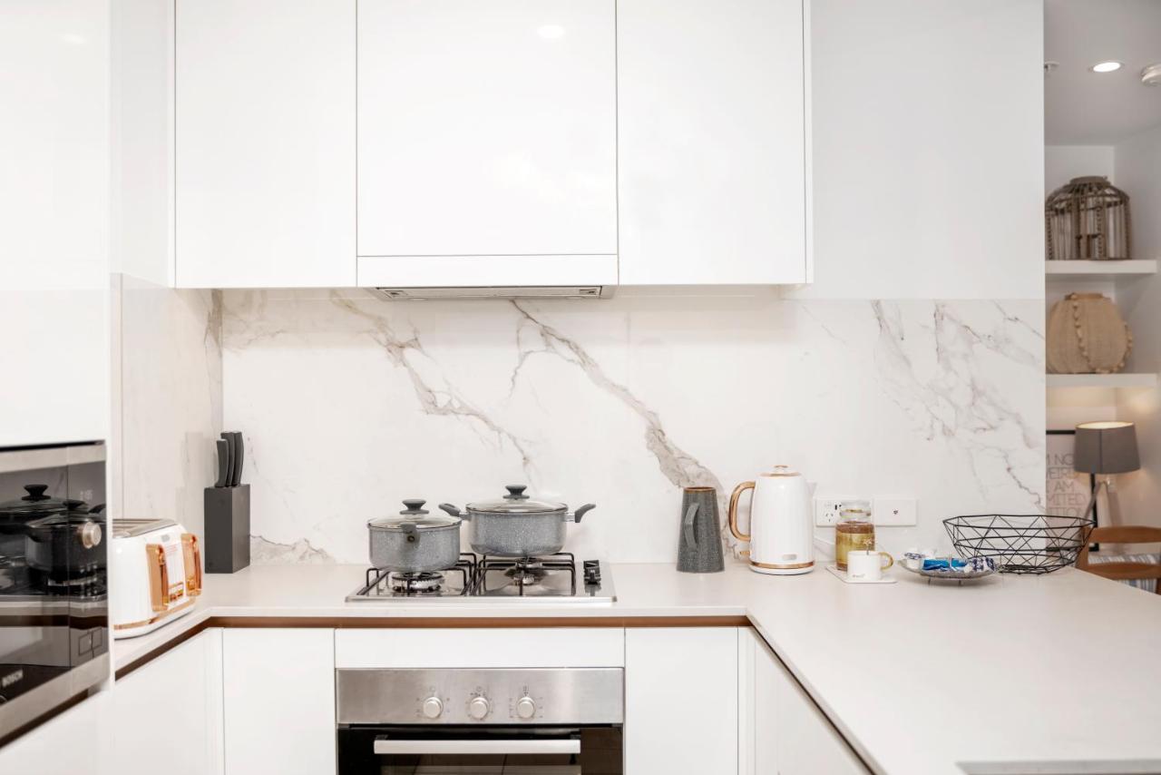 South Bank Beautiful River View Tower Apartment *