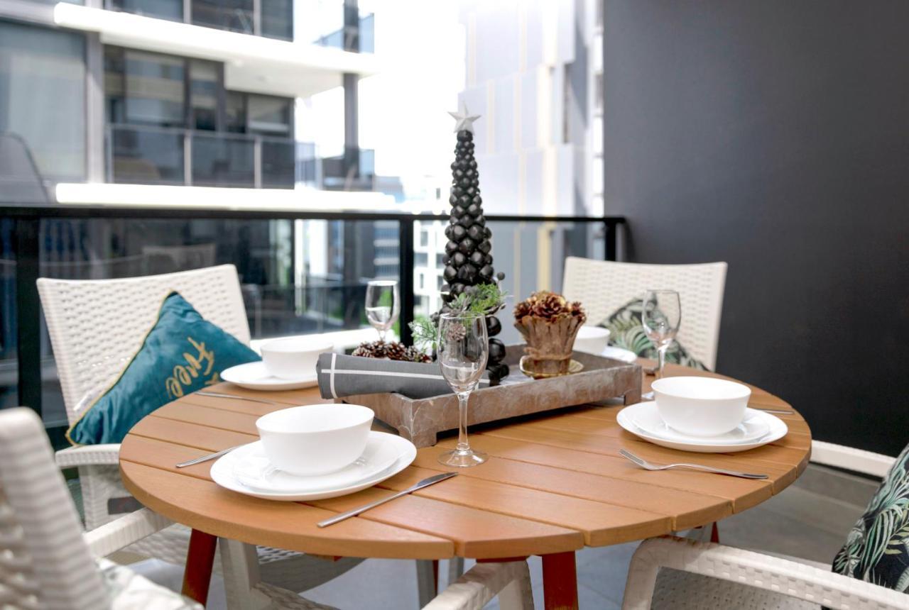 The Opulent Design Apt In South Apartment